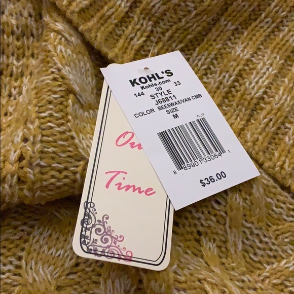 Kohl’s sweater - Picture 2 of 2